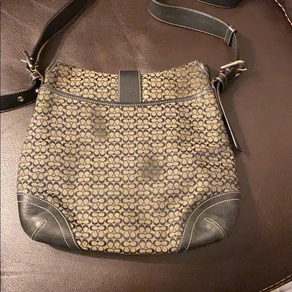 Authentic Signature Coach Shoulder bag - Picture 5 of 6